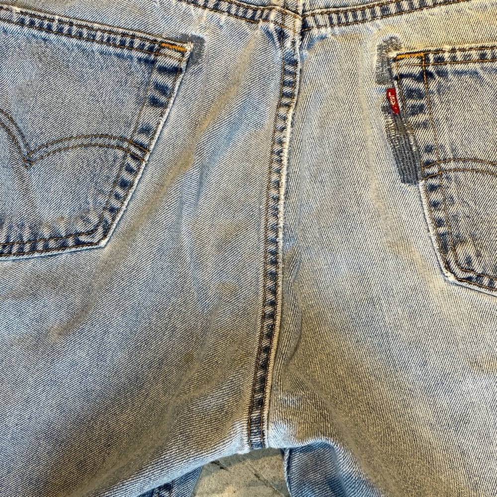Vintage Levi’s 505 denim light wash shorts jorts size 36 - Picture 5 of 8